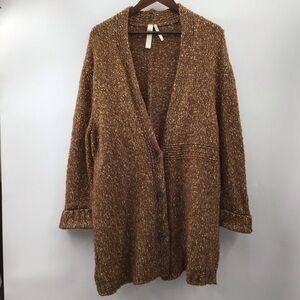 Woman’s Over-Size Brown Tan Cardigan Sweater
